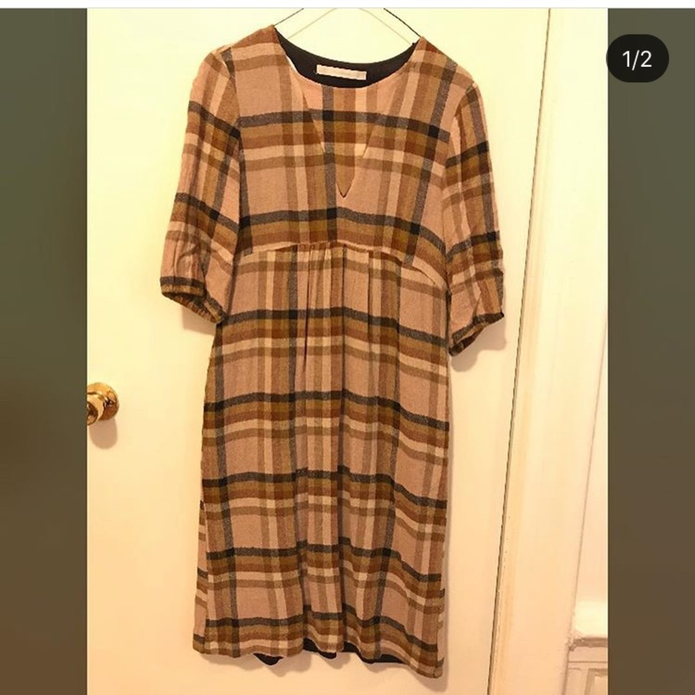 Dress - Picture 1 of 2